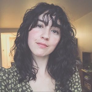 Meet your Posher, Alison